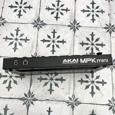 Immagine Akai MPK Mini MKIII 25-Key MIDI Controller - 3