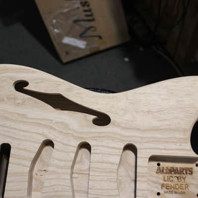Allparts Fender Stratocaster Thinline Ash Body - Natural Ash imagen 4