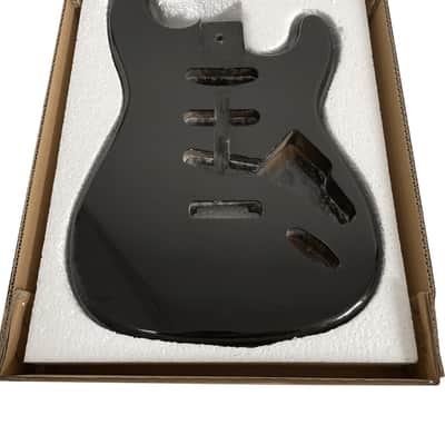 DIY ST Style Electric Guitar Body – Alder Wood – Black Gloss Finish – SSS Route image 3