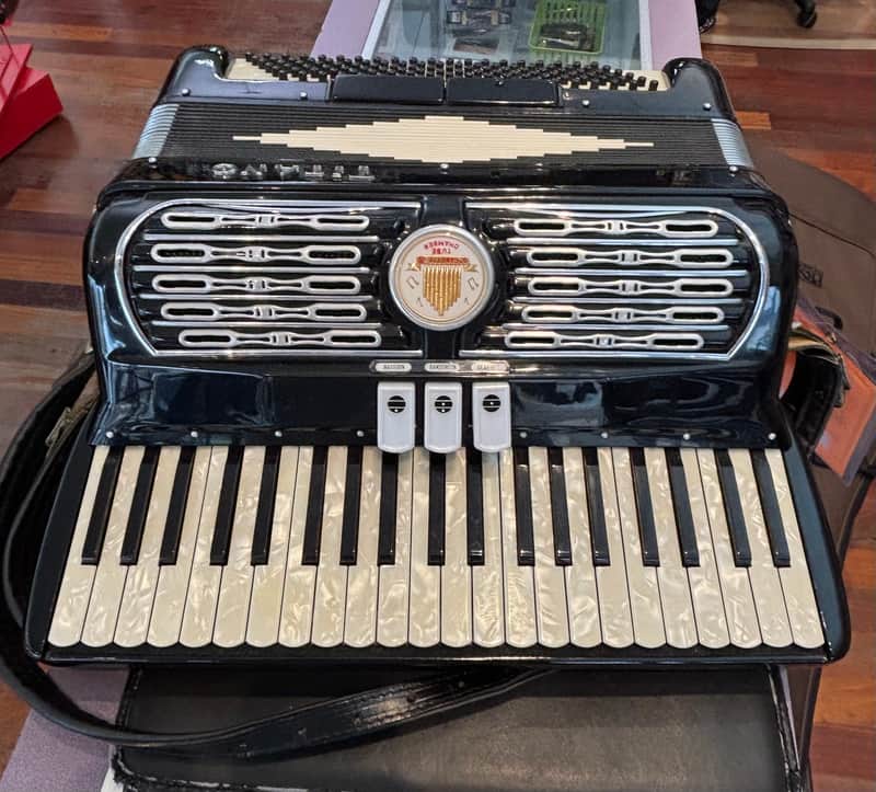 Titano Ideal Accordion Vintage image 1