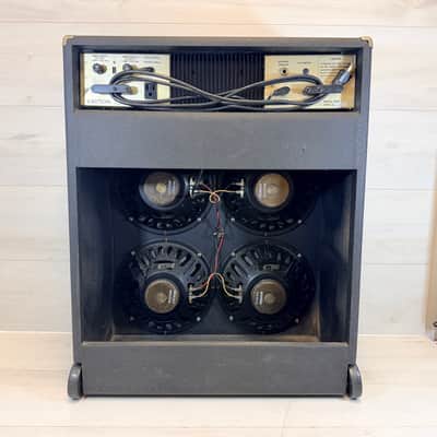Rickenbacker TR50 Vintage 4x10 Solid State Guitar Amplifier Combo Amp USA Made 1970's image 9
