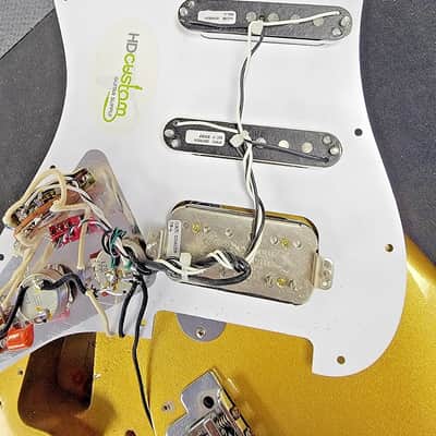 2006 Fender FSR American Special HSS Stratocaster Electric Guitar w/ Case! VERY NICE!!! image 10