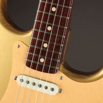 Fender Custom Shop LTD 1957 Stratocaster Rosewood Neck Aged Aztec Gold/DLX Closet Classic image 5