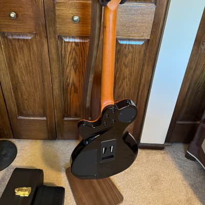 Godin LGXT 2026 - AA Flamed Maple - MINT image 7
