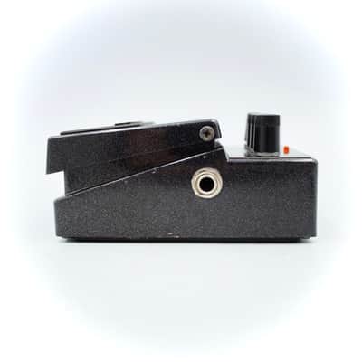 Boss ML-2 Metal Core Distortion Guitar Effect Pedal DX00793 image 6