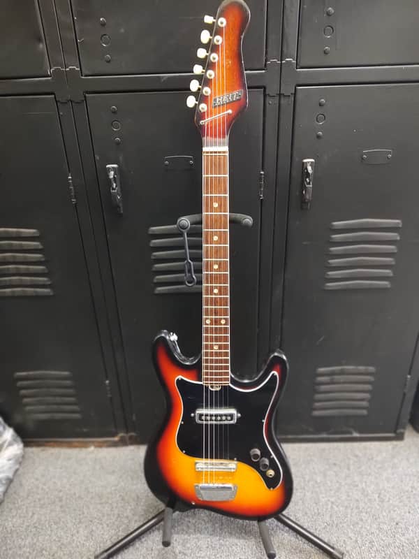Heit Deluxe 1960's - red/black fade image 1