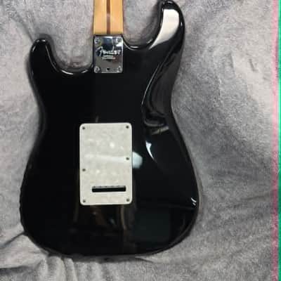 Fender Stratocaster 2008 - black image 3