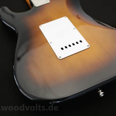 Squier Classic Vibe '50s Stratocaster 2019 - Present - 2-Tone Sunburst image 5