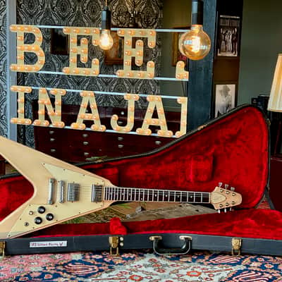 1982 Gibson Flying V Alpine White image 1