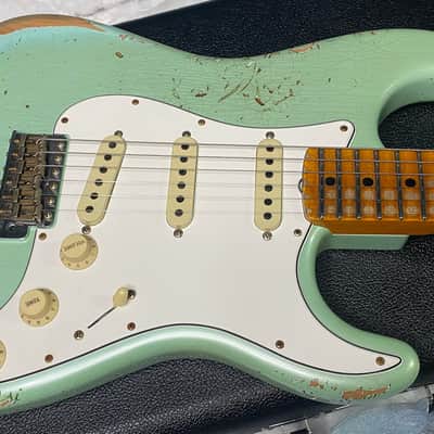 NEW! Fender Custom Shop Special Run '69 Stratocaster Heavy Relic - Handwound P/U's - Aged Surf Green Pearl - Reverse Headstock - 7.65lbs - Authorized Dealer - SUPER RARE! G07476 image 3