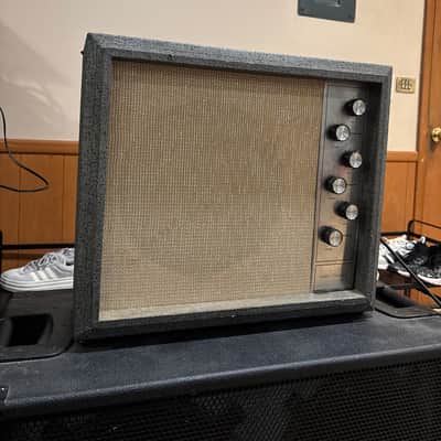 Vintage Sears Silvertone Model 1482 Tube Guitar Combo Amp Amplifier - 1960s image 1