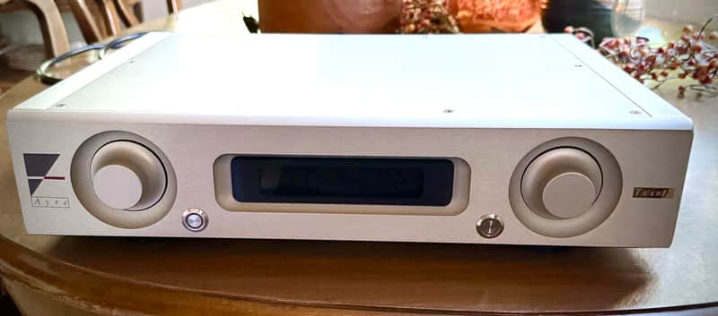 Ayre Acoustics KX-5 Twenty Preamplifier 2016 - Silver image 1
