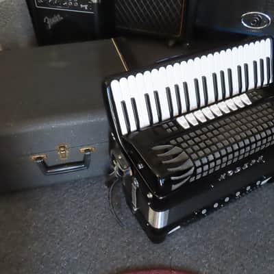 BORSINI BUILT 'MODERN' CUSTOM 120 BASS ACCORDION  {TONY DANNON STUDIO EDITION}  4/5 REEDS with 9/6 REGISTERS CLEAN 1 OWNER! image 15