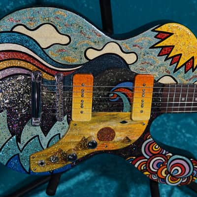 Super Wild Musicvox Spaceranger electric guitar 2002 Hand Painted image 6