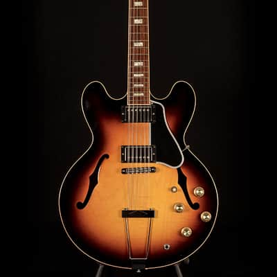Gibson ES-335-12 2013 - Sunburst image 2