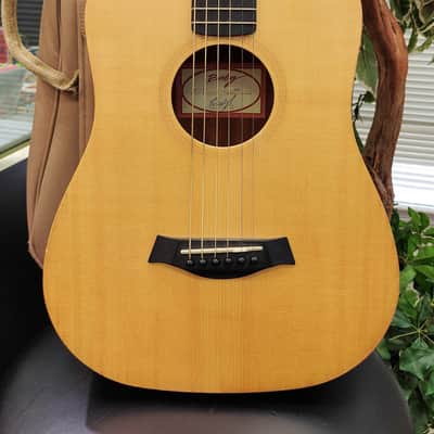 Taylor Baby Taylor (BT1) Acoustic Guitar 3/4 Travel Guitar - Natural image 2