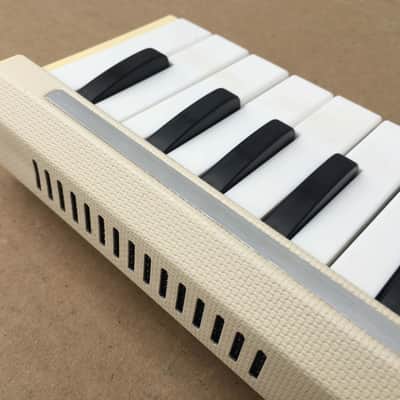 Yamaha P-32 A Pianica 32 Vintage Melodica Keyboard Harmonica + Case image 6