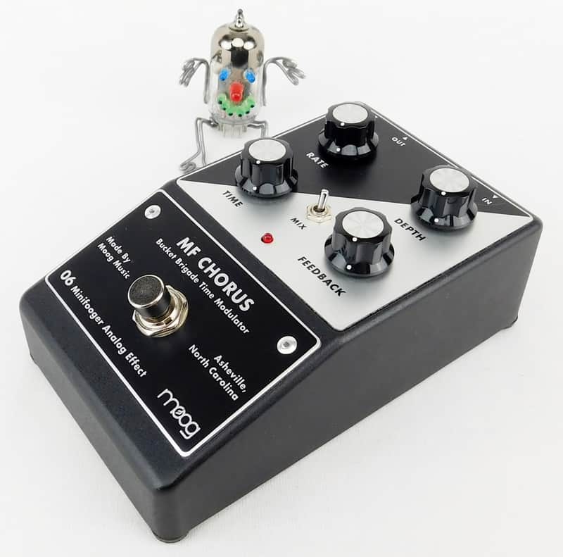 Moog Minifooger MF Chorus V2 MF06 Analog Effect + Neuwertig+ OVP + 1,5J Garantie image 1