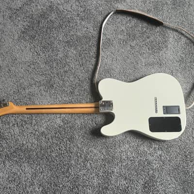 Fender Acoustasonic Telecaster 2010 - 2012 - Olympic White image 6