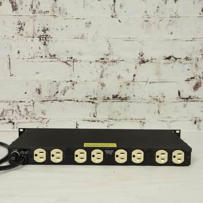 Furman Model AR -117 A.C. Line Regulator/Power Conditioner image 6