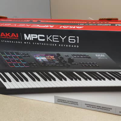 Akai Mpc Key 61 Standalone Synthesizer - Workstation image 10