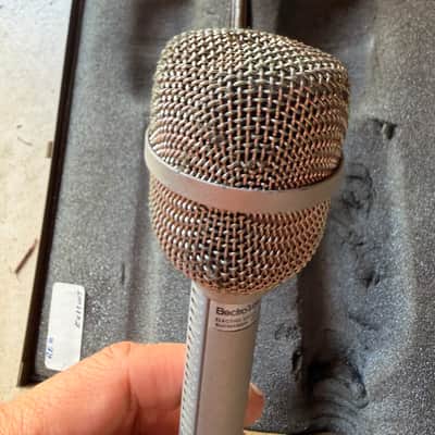 Electro-Voice PL11 Supercardioid Dynamic Microphone 1970s - Beige image 8