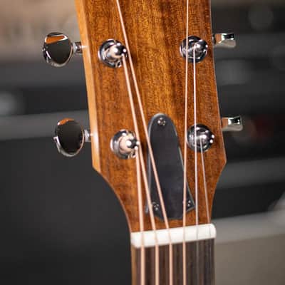 Taylor BBTe Big Baby Taylor Acoustic/Electric Guitar with Gig Bag image 5