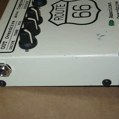 used Visual Sound Route 66 Overdrive & Compression 1st ver of orig model RT66 (late 1990s) only works with adapter (NOT included), has battery clip - but can't power a battery clip (don't know why) + new feet & strings image 14
