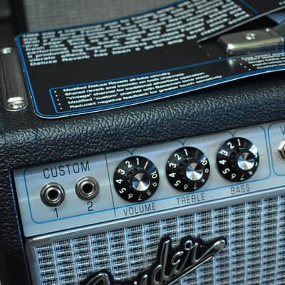 Fender '68 Custom Deluxe Reverb 1x12" Combo Amplifier Black w/FTSW image 6