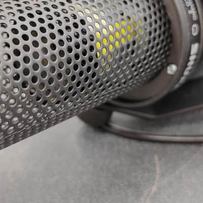 Shure SM7B Cardioid Dynamic Microphone 2001 - Present - Black image 9