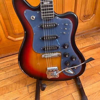 Musima Eterna DeLuxe 25 with tremolo lever - vintage electric guitar image 2