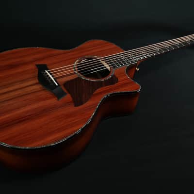 Taylor Custom Shop Custom GA Grand Auditorium Sinker Redwood Honduran Rosewood Back and Sides ONE OFF 2023 image 2