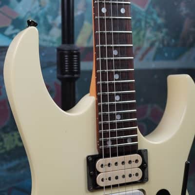 Ibanez PGM30 Paul Gilbert Signature Model 1996 White MIJ FujiGen image 3