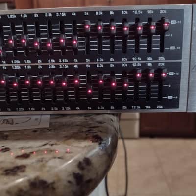 Behringer Ultragraph Pro FBQ3102 31-Band Stereo Graphic EQ 2000s - Black image 3