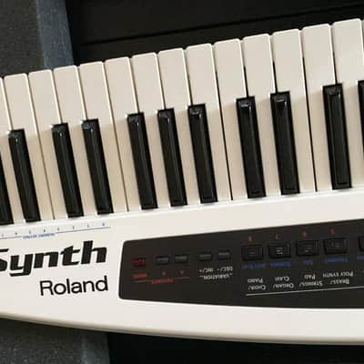 Roland AX-Synth white keytar synthesizer Guitar Keyboard Mint Condition + Hard Case image 5