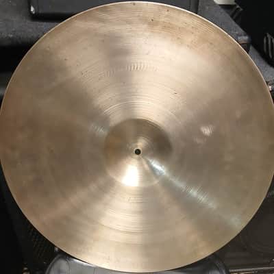 VINTAGE Zildjian Avedis 21" ride cymbal 1950's image 2
