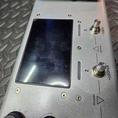 Headrush MX5 Amp Modeling Guitar Effect Processor Special Edition 2022 - Silver image 2
