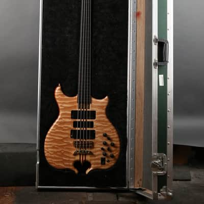 Alembic Series  II Five String Fretless Active Bass image 5