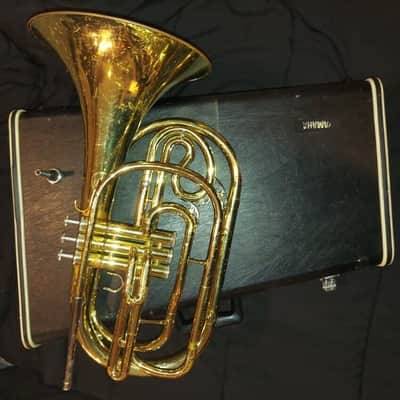Yamaha YHR-302M Marching French Horn Lacquer, Japan, w/ case/mouthpiece image 8