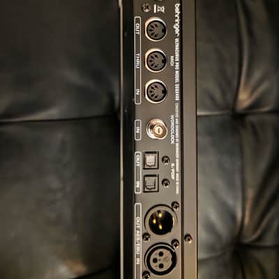Behringer Ultracurve Pro DEQ2496 24-Bit Mastering Processor - Standard image 15