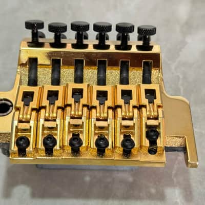 EDGE GOLD TREMOLO 6 String made in JAPAN image 3