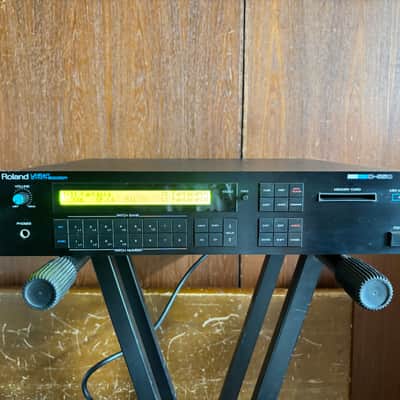 Roland D-550 LINER SYNTHESIZER New internal battery & Display D-50 rack version image 2