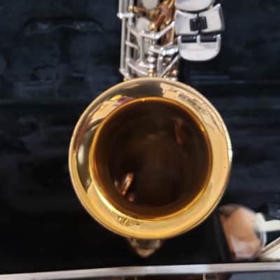 Bundy II Alto Saxophone by The Selmer Company w/ Hard Case (Used) "Made In USA" image 10
