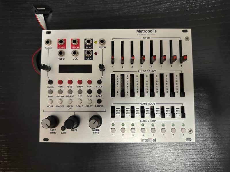 Intellijel Metropolis Complex Pitch / Gate Sequencer Eurorack Synth Module 2015 - 2020 - Silver image 1