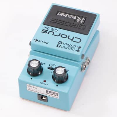 BOSS CE-2W Chorus WAZA CRAFT Chorus BOSS Effects Pedal [C9M2268] (09/01) image 2