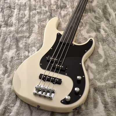 Glarry Fretless PJ Precision Bass - 4-string - Vintage White - Rosewood Fingerboard image 2