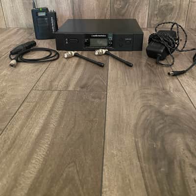 Audio-Technica ATW-3110bD Wireless Body Pack System image 3