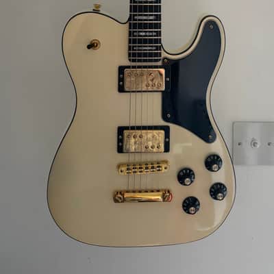 Fender Parallel Universe Troublemaker II Telecaster Deluxe 2020 - Nitro cellulose image 2