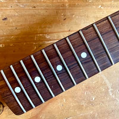 Fender Stratocaster Neck Rosewood Board Locking Nut Fender Tuners 2000 Model image 8