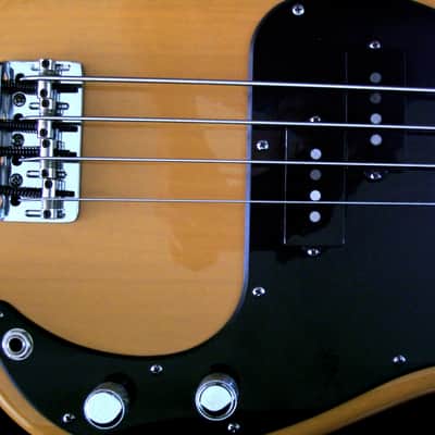 Fender American 60th Anniversary Precision Bass 2005/2006 Transparent Butterscotch image 12